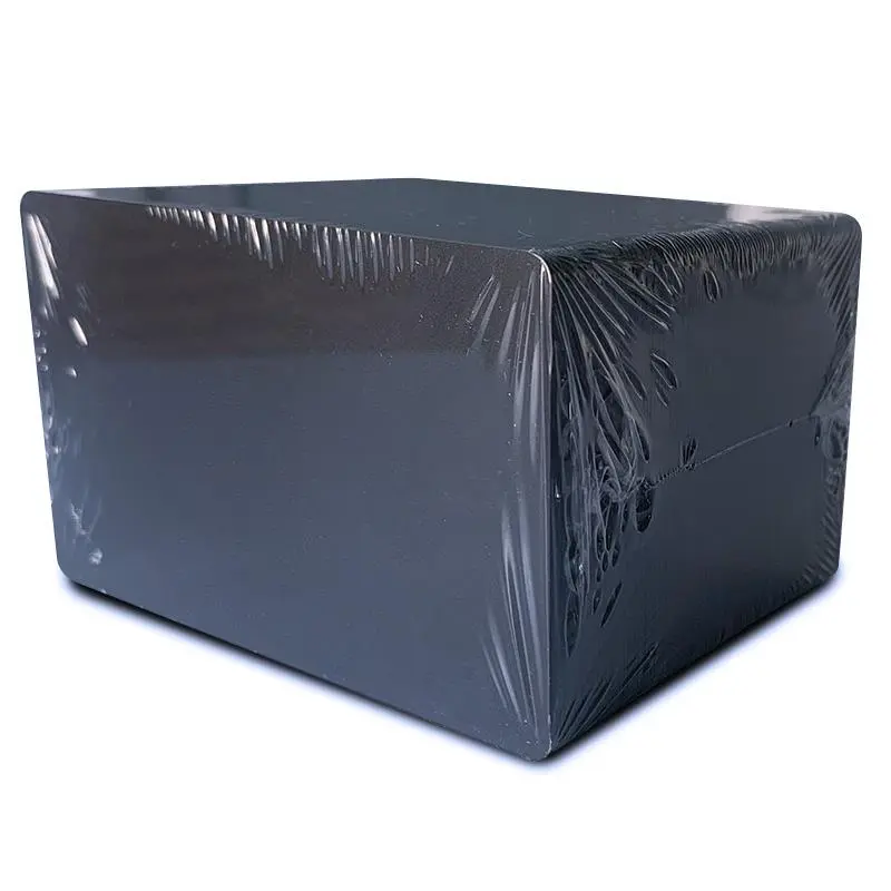 Cartes PVC noires mates 0.76 mm (x100)