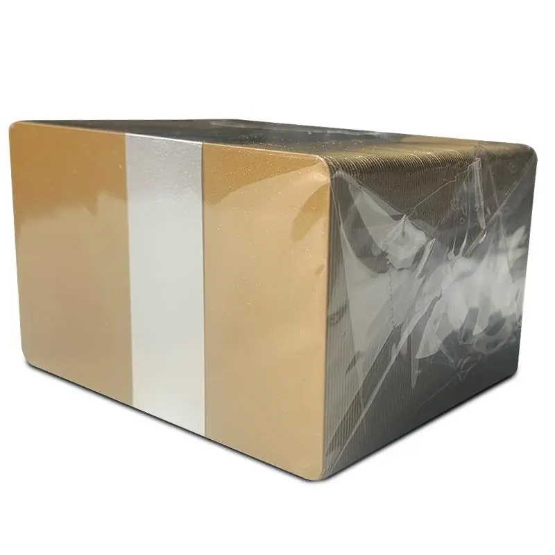 Cartes PVC 0.76mm - OR CLAIR (x100)